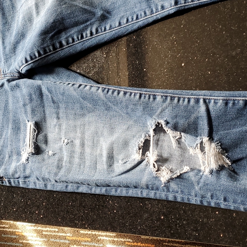 Aeo Stretch - image 2